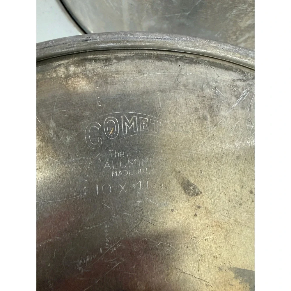 Vintage COMET Aluminum Tube Cake Pan – Made in‎ USA – 10 x 4¼